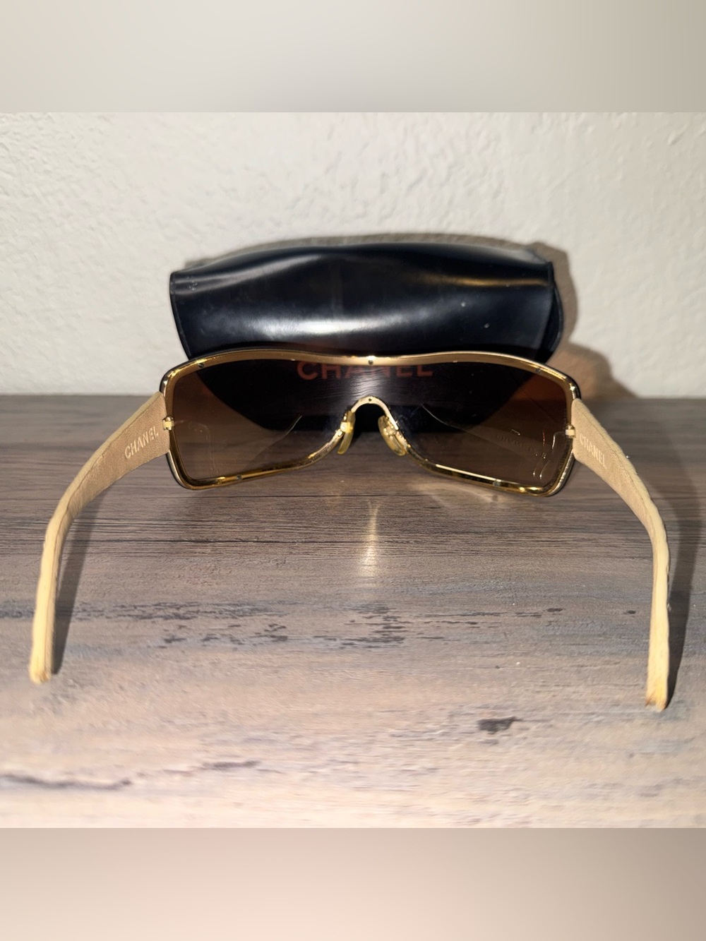 CHANEL Brown Gradient Shield Sunglasses with Black Case - Picture 5 of 9